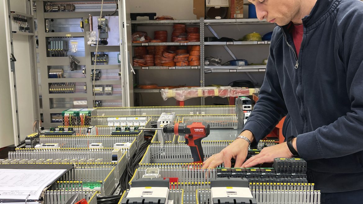 Sinectra ha ideato l’innovativo Sistema di Supervisione e di Controllo della Sala compressori